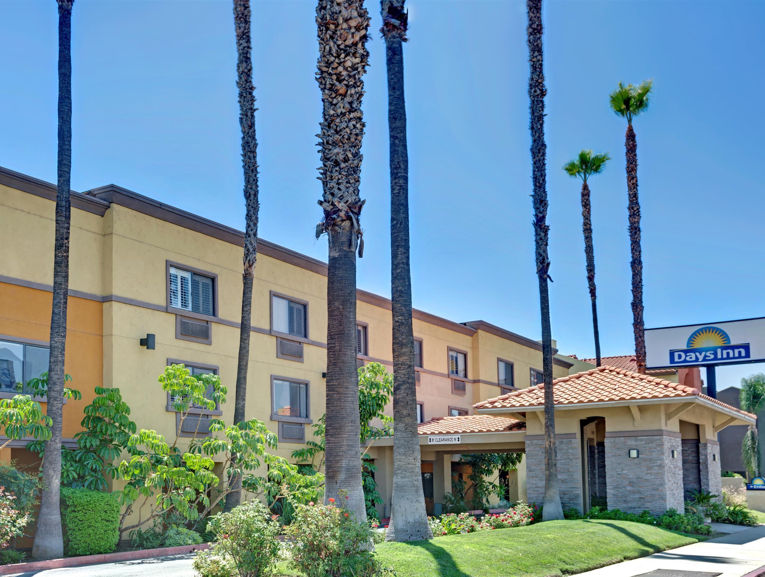 Days Inn By Wyndham West Covina Exterior foto